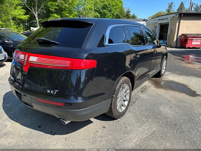 Продаж на аукціоні авто 2018 Lincoln Mkt Livery, vin: 2LMHJ5NK7JBL02473, номер лоту: 43794960