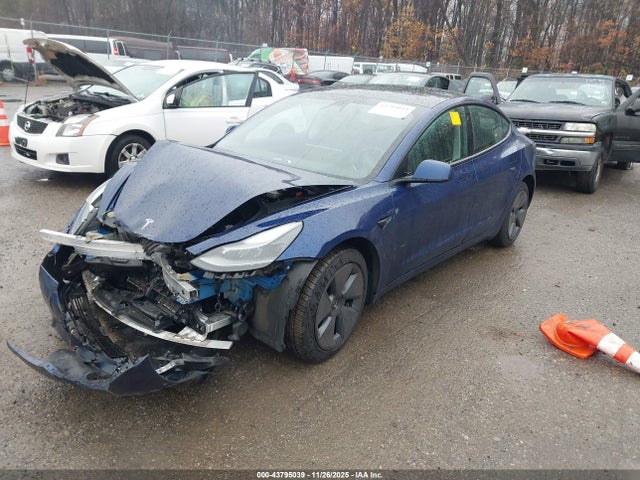 2021 TESLA MODEL 3 5YJ3E1EB5MF028236 Photo 1