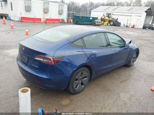 2021 TESLA MODEL 3 5YJ3E1EB5MF028236 Photo 3