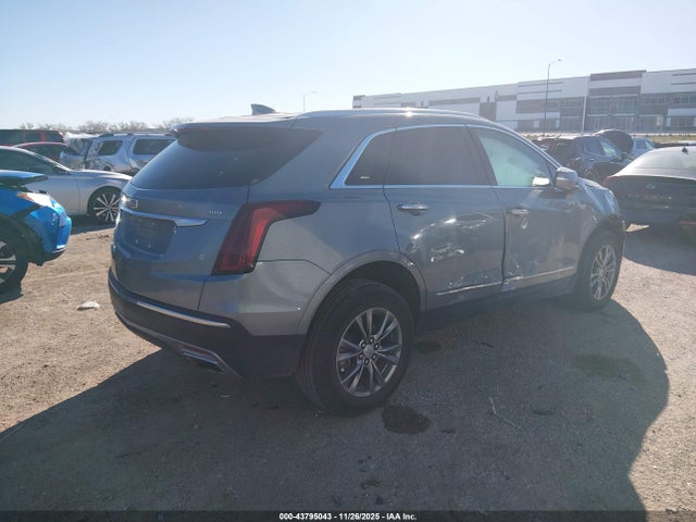 2023 CADILLAC XT5 1GYKNCRS7PZ206237 Photo 3