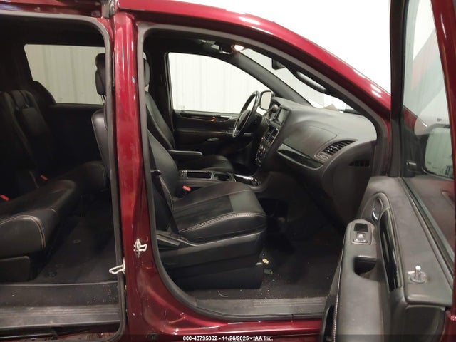 2C4RDGBG4HR689721 Dodge Grand Caravan Cvp/sxt