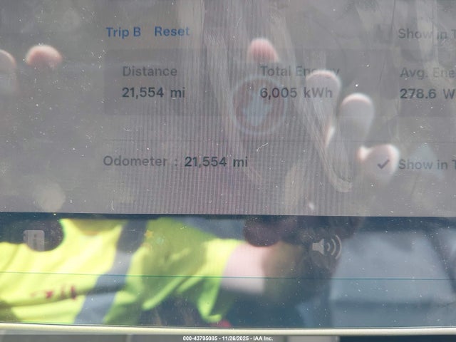 2023 TESLA MODEL Y 7SAYGDEE3PF928281 Photo 6