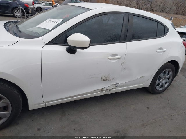 JM1BM1K72E1214986 Mazda Mazda3 I Sport