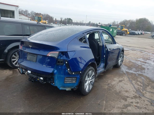 2023 TESLA MODEL Y 7SAYGDEE6PA201021 Photo 3