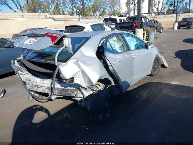 2T1BURHE3HC875219 Toyota COROLLA LE