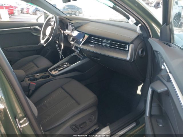 2025 AUDI A3 WAUGUDGY9SA109296 Photo 4
