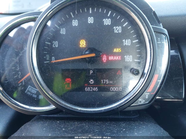 2019 MINI CONVERTIBLE WMWWG5C55K3H08997 Photo 6