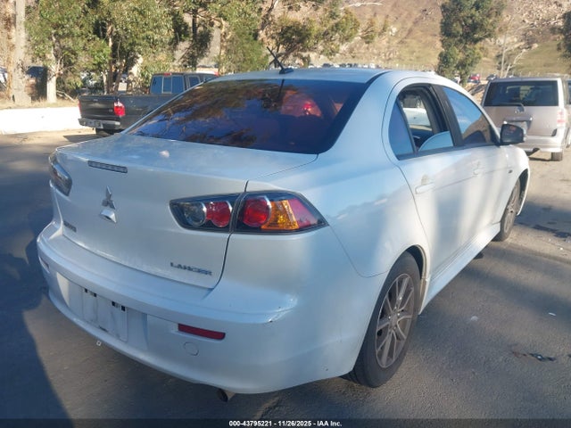 2017 MITSUBISHI LANCER JA32U2FUXHU000920 Photo 3