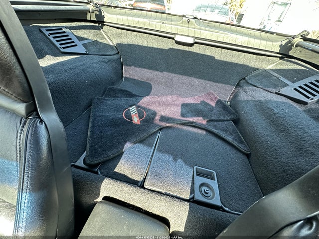 Продаж на аукціоні авто 1990 Chevrolet Corvette, vin: 1G1YY2385L5119459, номер лоту: 43795228
