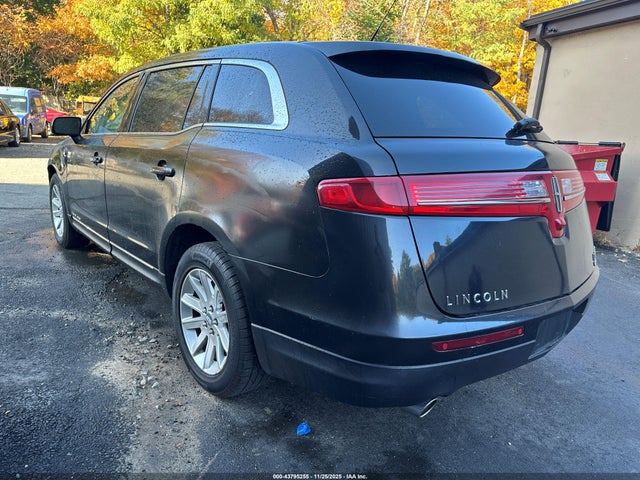 43795255 :رقم المزاد ، 2LMHJ5NK0FBL03293 vin ، 2015 Lincoln Mkt Livery مزاد بيع