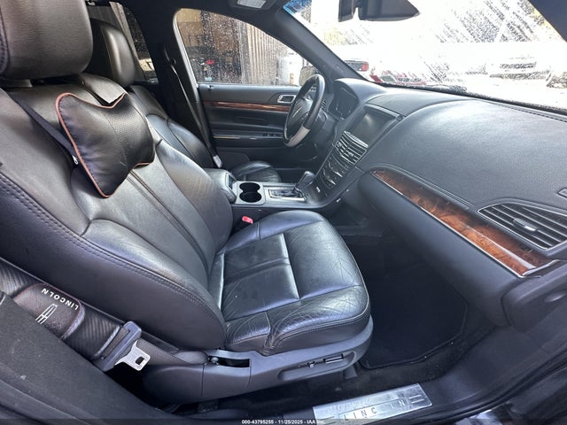 43795255 :رقم المزاد ، 2LMHJ5NK0FBL03293 vin ، 2015 Lincoln Mkt Livery مزاد بيع