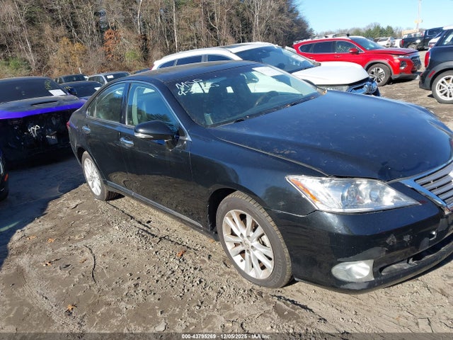 43795269 :رقم المزاد ، JTHBK1EG7B2434520 vin ، 2011 Lexus Es 350 مزاد بيع