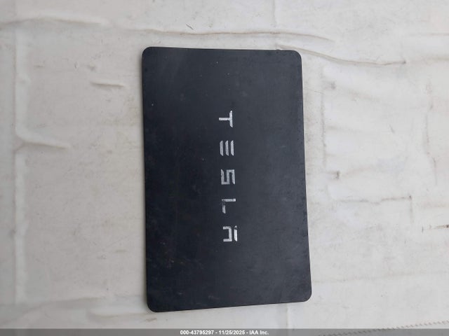 2022 TESLA MODEL 3 5YJ3E1EB4NF230437 Photo 10