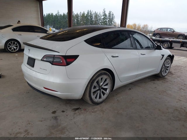 2022 TESLA MODEL 3 5YJ3E1EB4NF230437 Photo 3