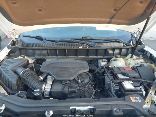 2018 CADILLAC XT5 1GYKNGRS9JZ195269 Photo 9