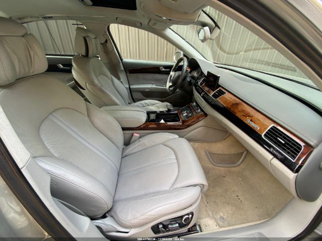 2011 AUDI A8 L WAURVAFD7BN018734 Photo 4