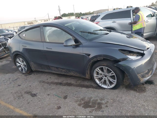 7SAYGDEEXPA190752 Tesla Model Y Awd/long Range Dual Motor All-wheel Drive