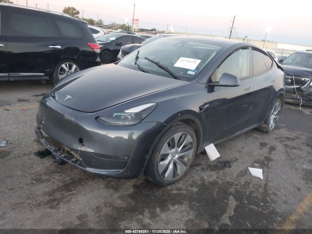 2023 TESLA MODEL Y 7SAYGDEEXPA190752 Photo 1