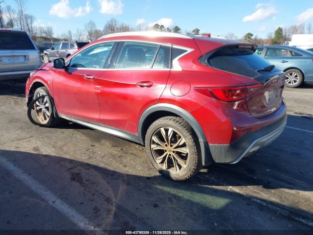 2017 INFINITI QX30 SJKCH5CR1HA028339 Photo 2