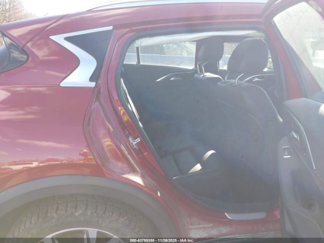 2017 INFINITI QX30 SJKCH5CR1HA028339 Photo 7