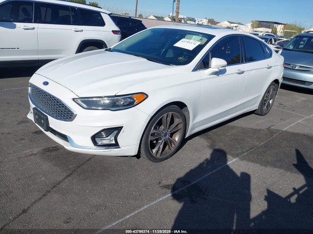 Ford Fusion Titanium 2019 3FA6P0K94KR260718 Image 2