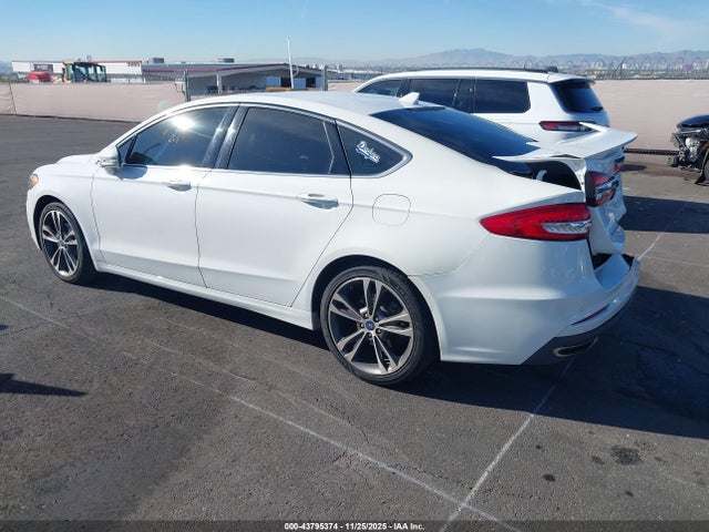 Ford Fusion Titanium 2019 3FA6P0K94KR260718 Image 3