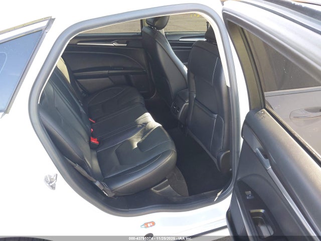 Ford Fusion Titanium 2019 3FA6P0K94KR260718 Image 8