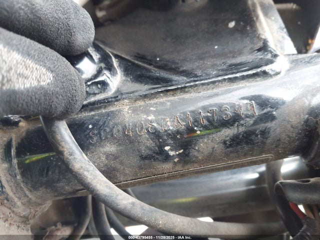 43795455 :رقم المزاد ، 1HFSC0408BA117399 vin ، 1981 Honda Cb900 C مزاد بيع