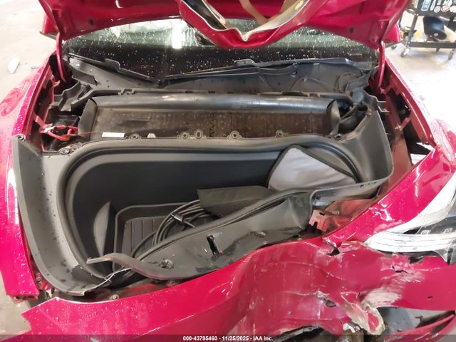 2020 TESLA MODEL Y 5YJYGDEE7LF053326 Photo 9