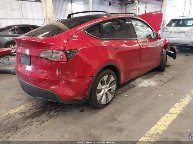 2020 TESLA MODEL Y 5YJYGDEE7LF053326 Photo 3