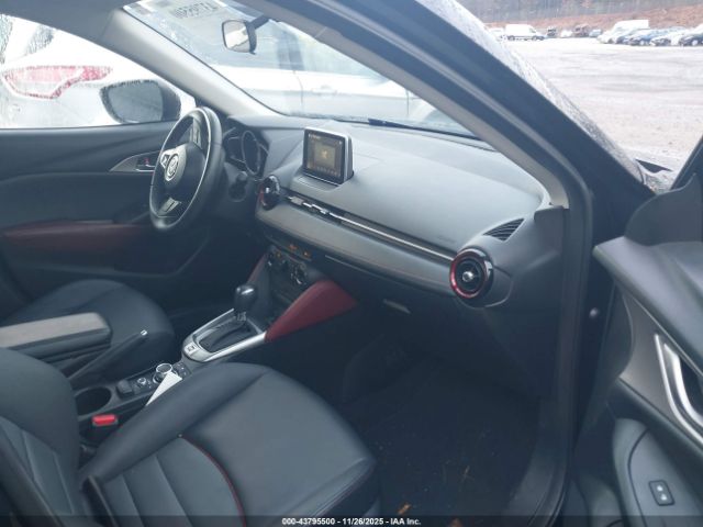 2017 MAZDA CX-3 JM1DKFC76H0145725 Photo 4