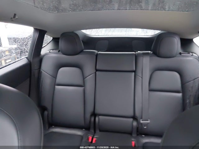 2022 TESLA MODEL Y 7SAYGAEE1NF556192 Photo 7