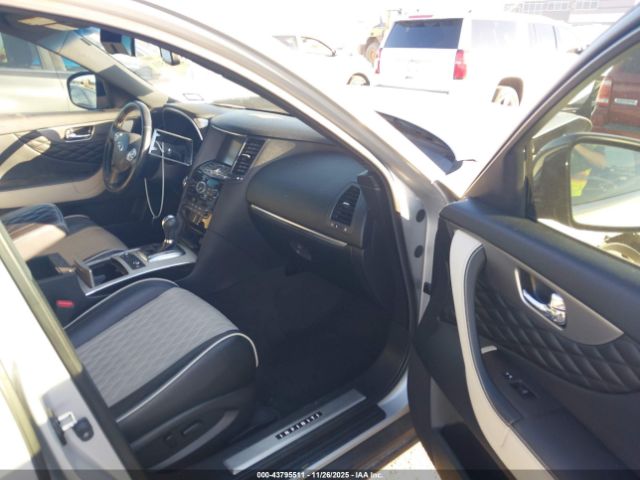 2017 INFINITI QX70 JN8CS1MW9HM410087 Photo 4