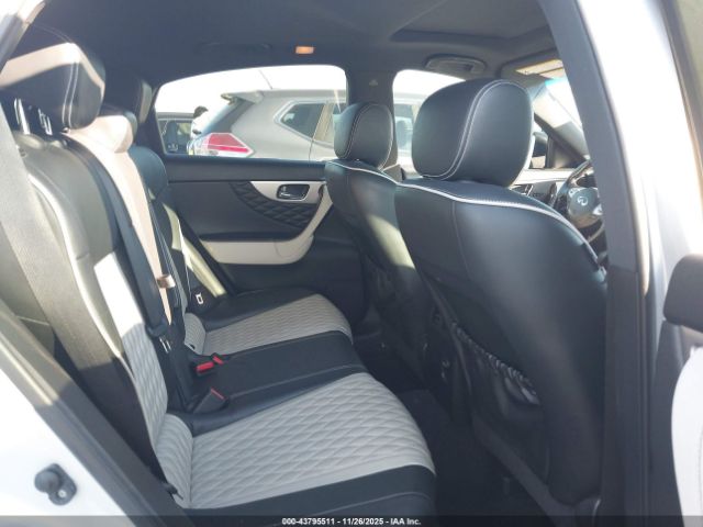 2017 INFINITI QX70 JN8CS1MW9HM410087 Photo 7