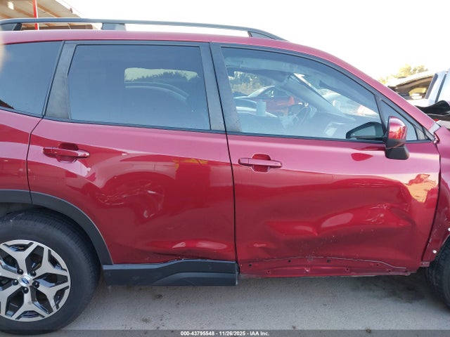 43795548 :رقم المزاد ، JF2SKAJC9LH527480 vin ، 2020 Subaru Forester Premium مزاد بيع