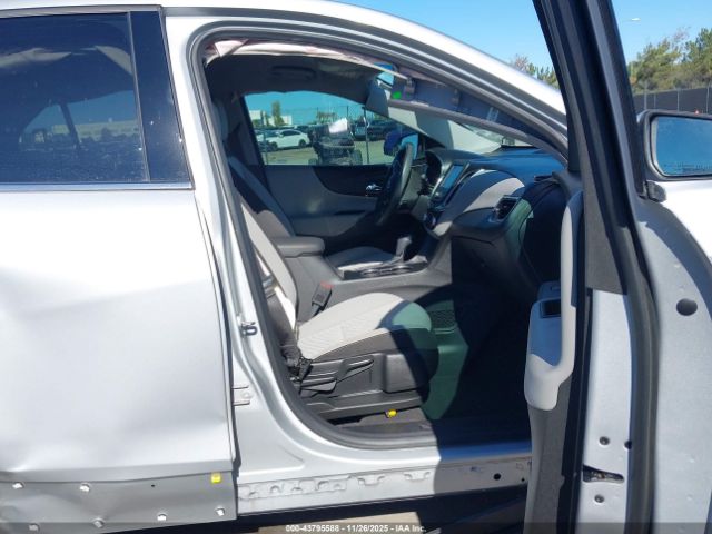 2018 CHEVROLET EQUINOX 2GNAXJEV4J6133998 Photo 4