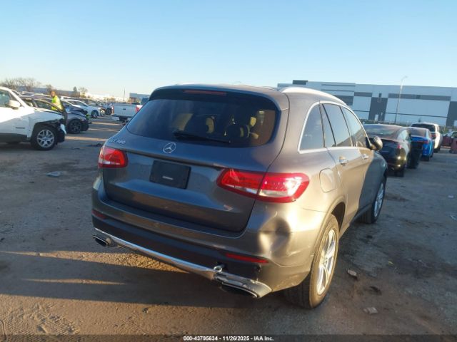 2018 MERCEDES-BENZ GLC 300 WDC0G4JB7JV030548 Photo 3