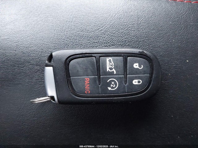 2019 JEEP CHEROKEE 1C4PJMBNXKD337394 Photo 10