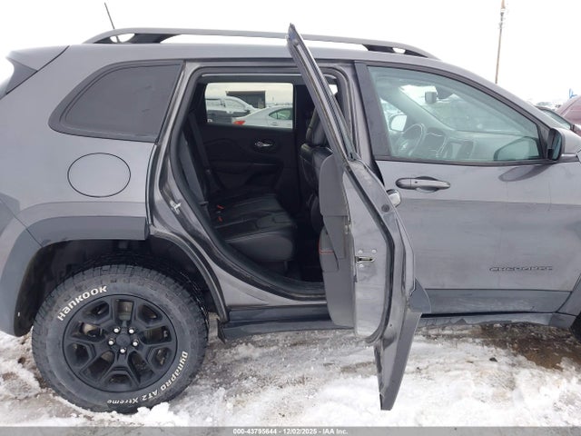 2019 JEEP CHEROKEE 1C4PJMBNXKD337394 Photo 7