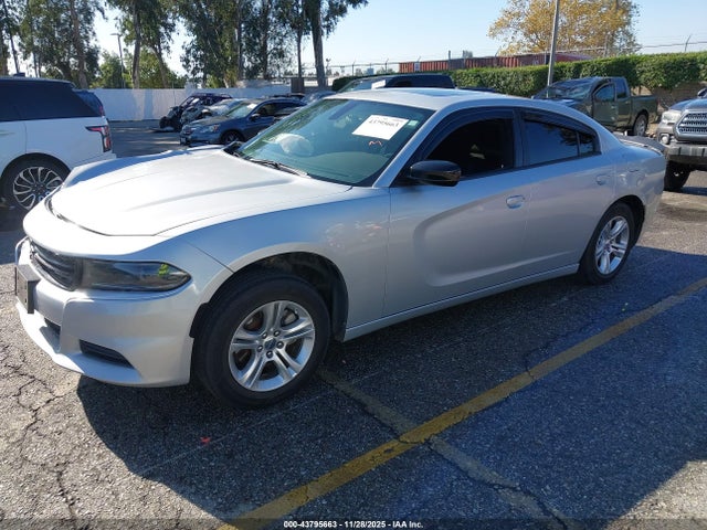 2C3CDXBG3NH153001 Dodge Charger Sxt Rwd