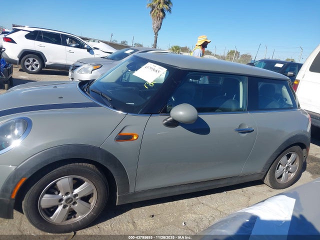 WMWXP5C55K2H95276 Mini Hardtop Cooper
