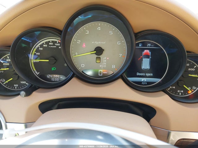 2017 PORSCHE CAYENNE E-HYBRID WP1AE2A23HLA71624 Photo 6