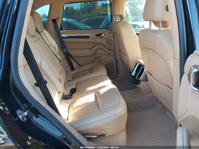 2017 PORSCHE CAYENNE E-HYBRID WP1AE2A23HLA71624 Photo 7