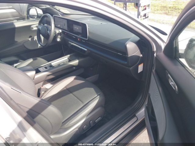 2024 HYUNDAI IONIQ 6 KMHM54AC5RA064248 Photo 4