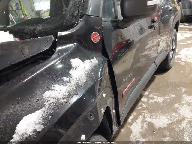 Продаж на аукціоні авто 2020 Jeep Renegade Trailhawk 4x4, vin: ZACNJBC18LPL49003, номер лоту: 43795698
