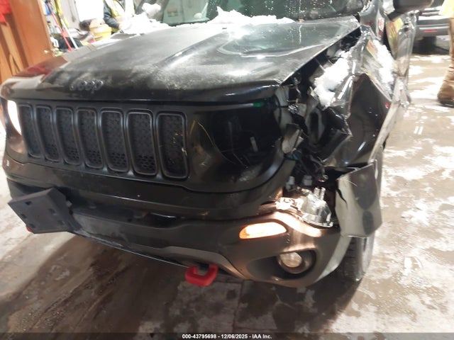 Продаж на аукціоні авто 2020 Jeep Renegade Trailhawk 4x4, vin: ZACNJBC18LPL49003, номер лоту: 43795698