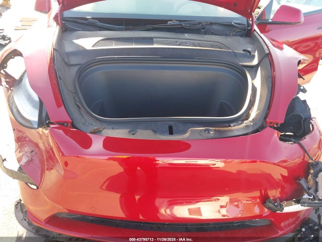2021 TESLA MODEL Y 5YJYGDEE9MF090010 Photo 9