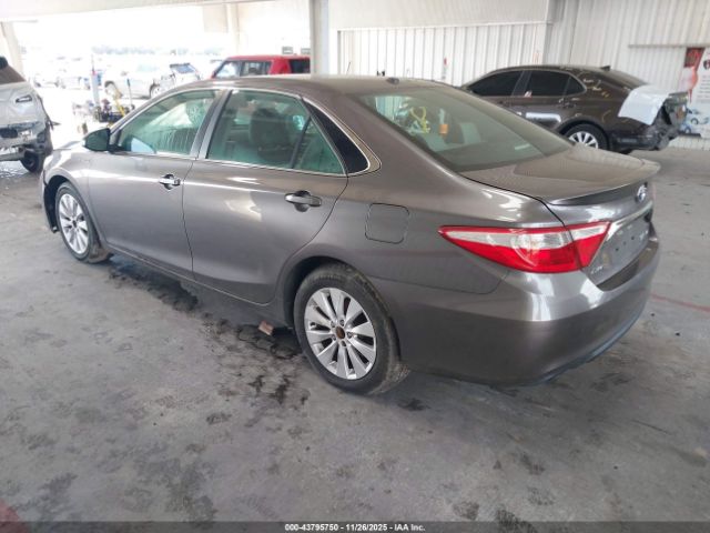2015 TOYOTA CAMRY HYBRID 4T1BD1FK9FU152304 Photo 2