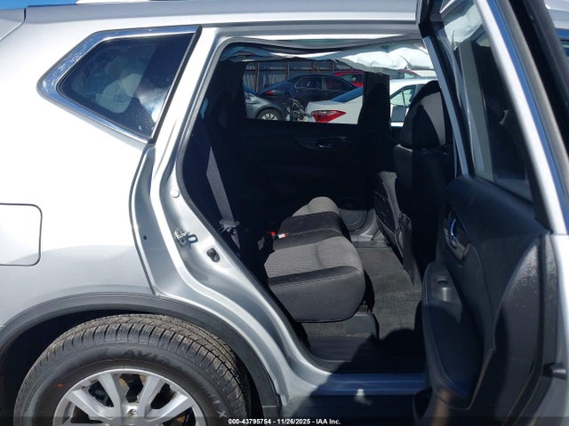 Продажа на аукционе авто 2019 Nissan Rogue Sv, vin: JN8AT2MT8KW253437, номер лота: 43795754
