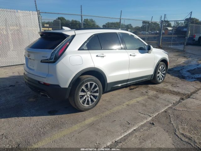 2020 CADILLAC XT4 1GYFZER43LF076651 Photo 3